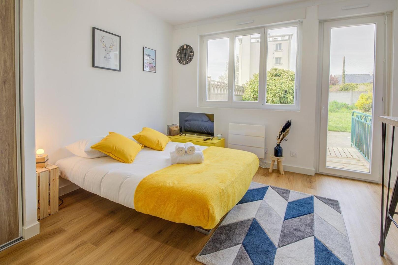 Le Yellow, Studio Renove, Tout Confort, Jardin Apartment Saint-Jacques-de-la-Lande Exterior foto